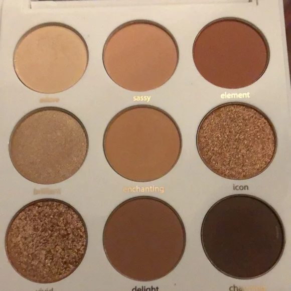 Tarte Eyeshadow Pallete - Picture 2 of 3